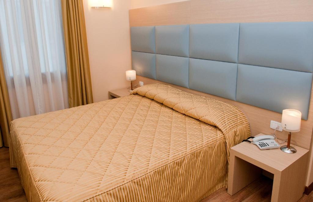 Hotel Villa Maternini Vazzola Номер фото