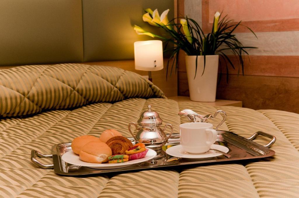 Hotel Villa Maternini Vazzola Екстер'єр фото
